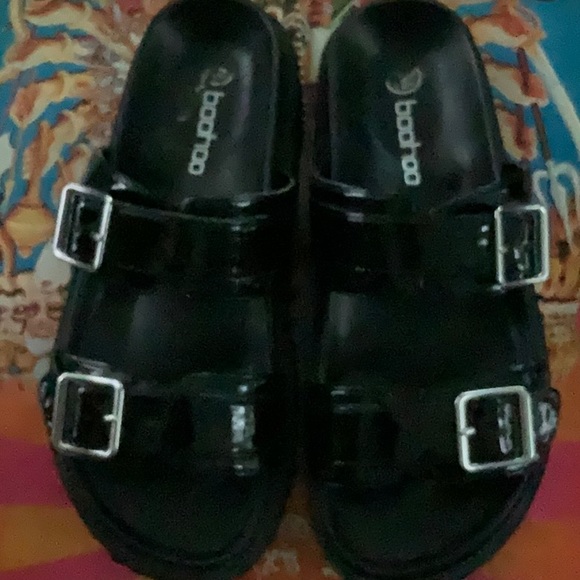 BooHoo Black Double Strap Sandals. Buckle Detail. Size 9. Patent straps - Picture 2 of 5